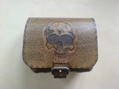 Bum bag with skull
