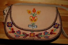 Eastern Cree Beadpattern Purse