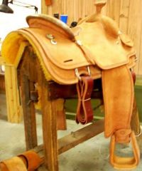 Rough Out Roper with Rawhide Pencil Roll Cantle