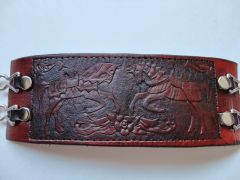 destrier cuff