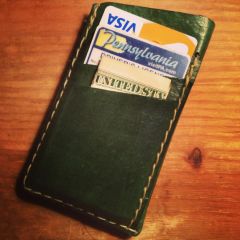 Iphone sleeve 3 card wallet
