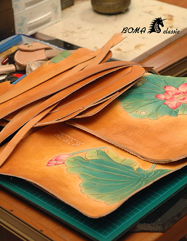 bag with lotus