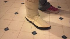 Ladies style moccasin with leg wrap