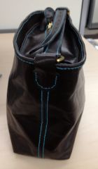 Handbag close up (look ma, no rivets!)