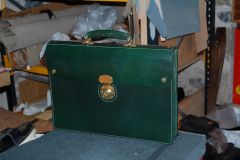 Single Pocket Bridle Leather dark Green Hand stitched Briefcase