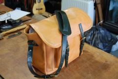 Satchel London colour Panel hide Green Bridle Strapping