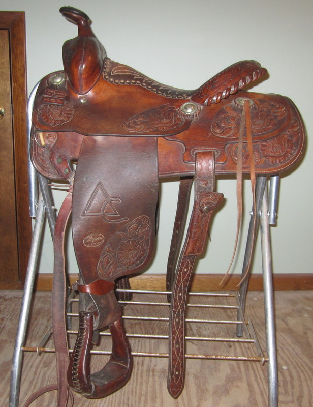 Ryon Saddle