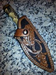 Handtooledknifesheath112513