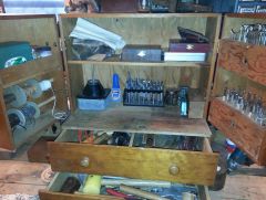 tool cabinet