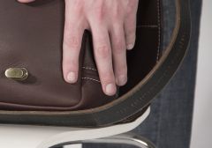 messengerbagcloseup