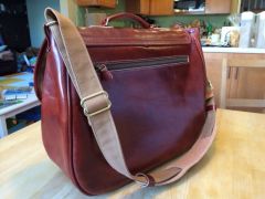 Mahogany Hunting Bag Back
