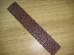 Rhino   sample swatch Of belt (embossed leather)