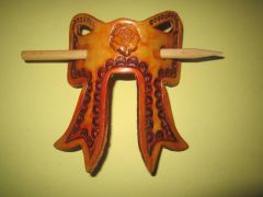 Barrette Saddle01