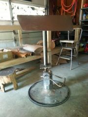 my new saddle repair stand