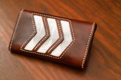 Snake inlay pouch