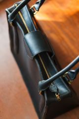 woman's horween business bag