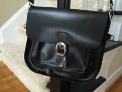 Black leather handbag, hand stitched, template available here on leatherwork.net