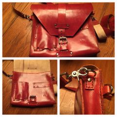 IPad bag, has pockets for smart phone, business cards and D-rings for other attac