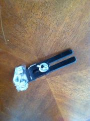 Edge guide for sewing machine