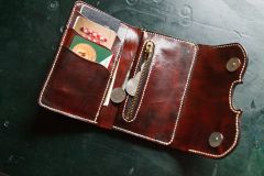 Violin wallet inside