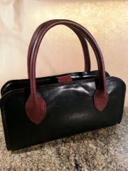 BlackPurse1