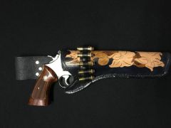 Western holster for a 10" revolver