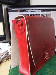 shoulder bag