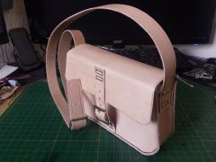 shoulder bag