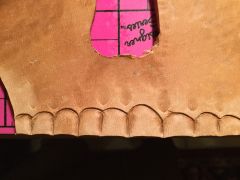 Critique Close Up Carving