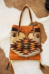 Quercus Tote