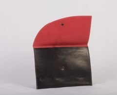 curved clutch open