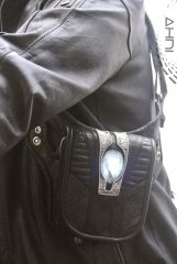 Next level holster for him in black, LED glowing stone