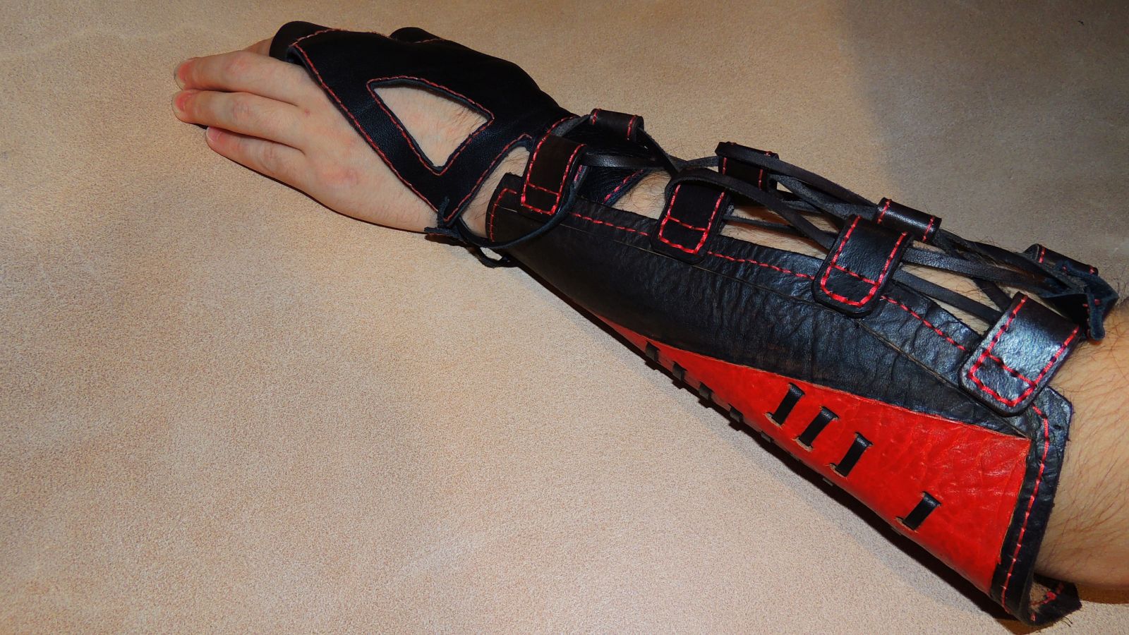 "Keve" Archery Arm Guard