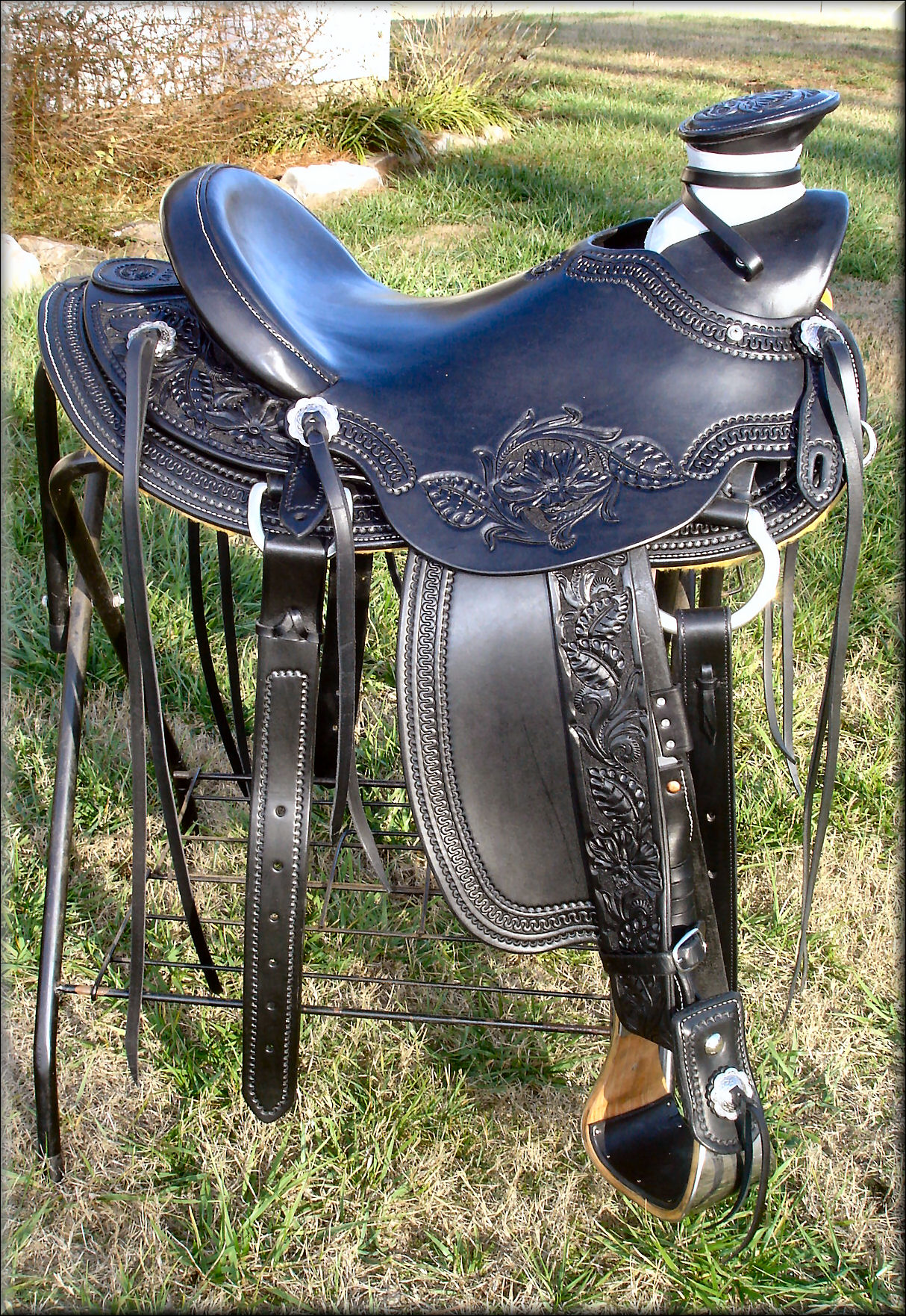 Completed Saddle On Rick Reed Tree Saddle And Tack Maker Gallery 3365