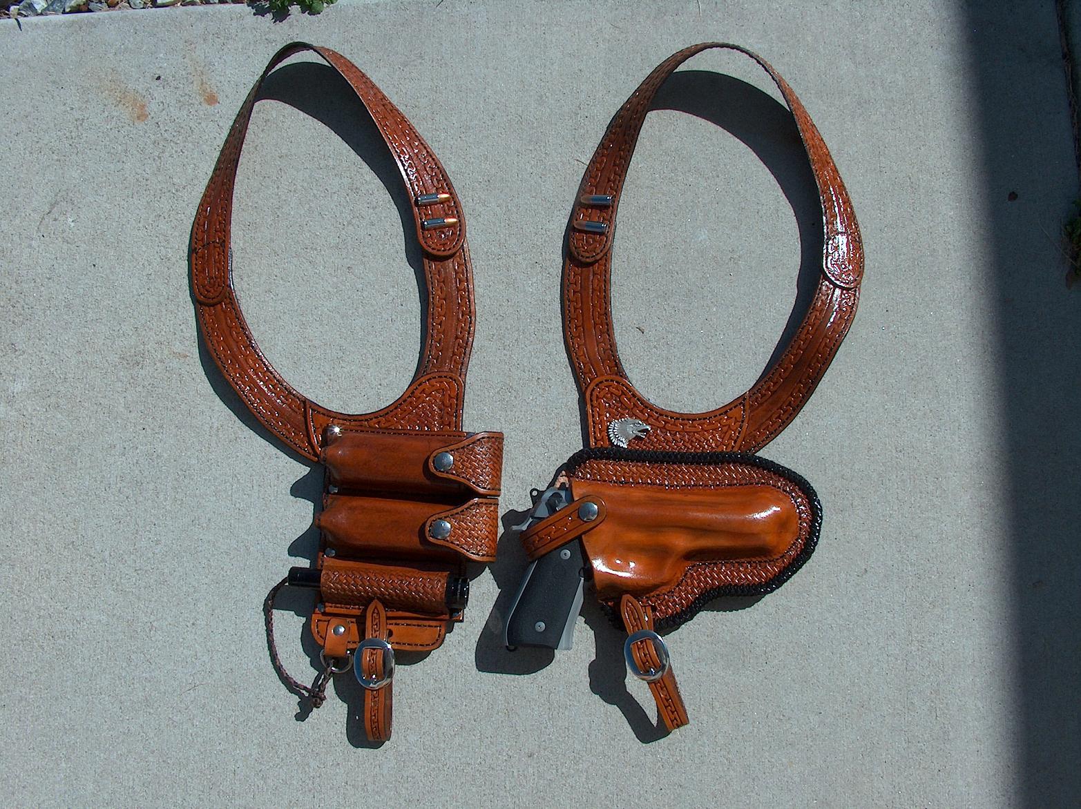 Shoulder Holster - Gun Holsters, Rifle Slings and Knife Sheathes ...