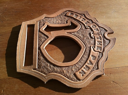 leather FF shield 002.JPG