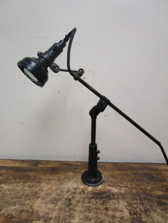 lamp1.jpg