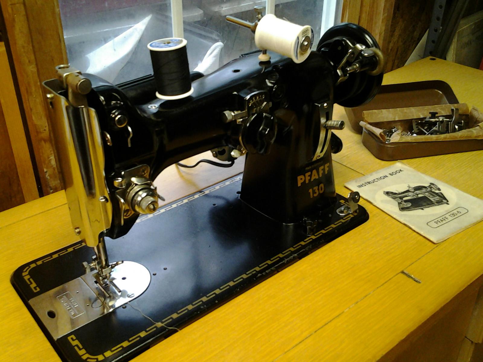 singer 29-4 & Deluxe Sewing Machine - Leatherworker.net