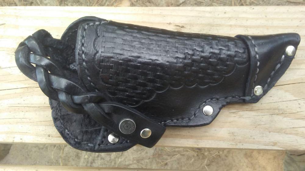 Taurus Judge Blk fr.jpg