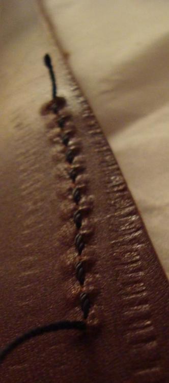 Claes214GrainSideBottomStitch.JPG