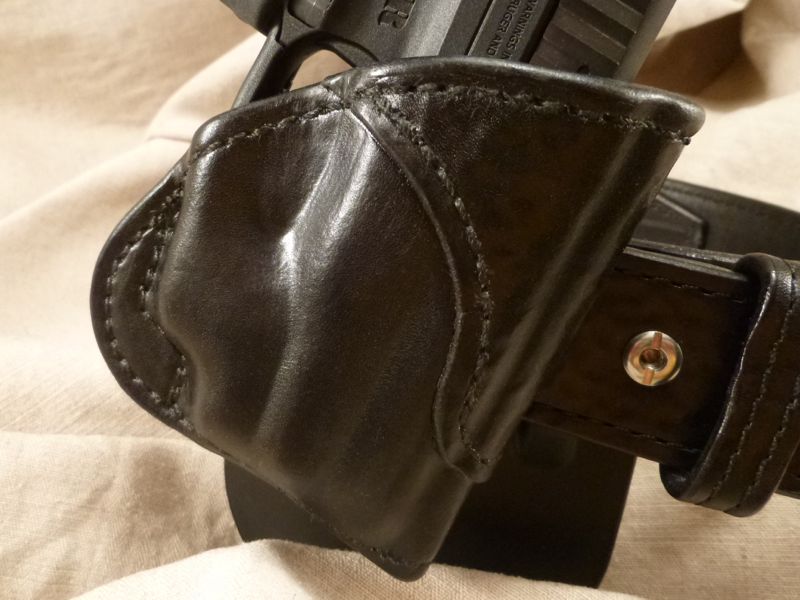 LCP-C_Holster_and_GunBelt_03.jpg