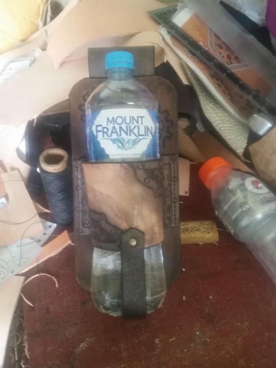 leatherwater bottle holder.jpg