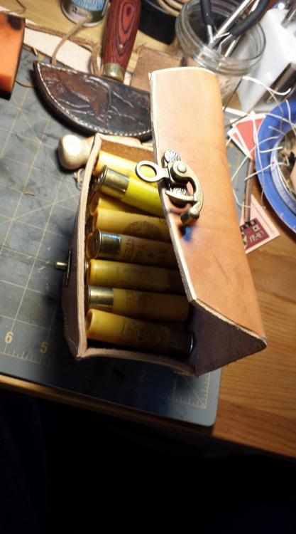 20 gauge 3in shell box3.jpg