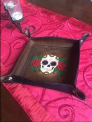 Sugar skull caddy