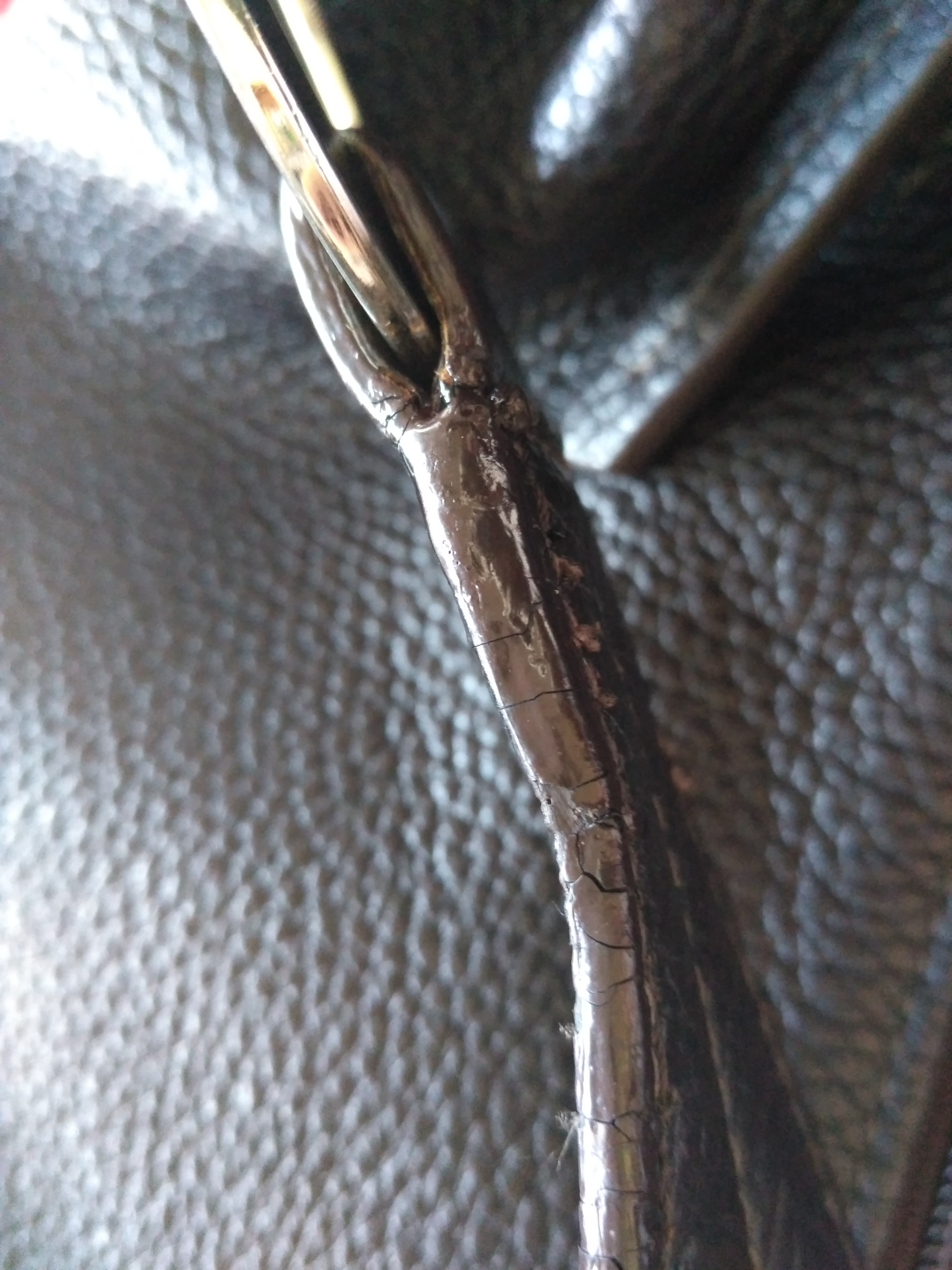 How to Repair Cracking Leather on a Purse Strap  Leather purses, Leather, Leather  handbag purse