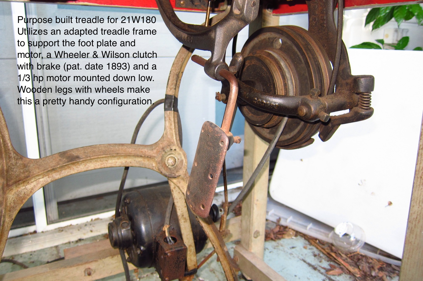 Building a Craftsman Quality Oak Sewing Machine Base for a Full Size Singer  Sewing Machine – Professionally Restored Vintage Fine Quality Sewing  Machines