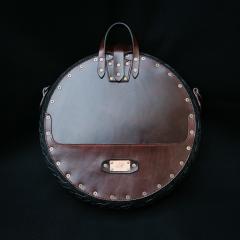 Design 2 or rear pocket