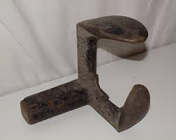 2 Lb. Mini Anvil