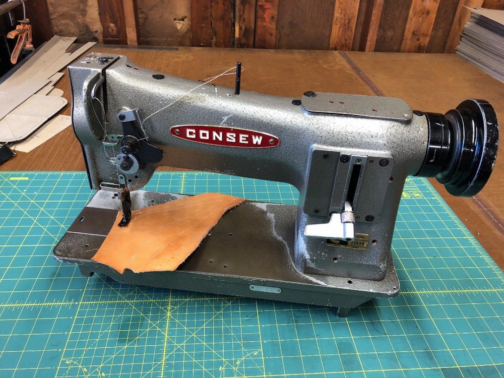 Consew 206RB1 Industrial Walking Foot Sewing Machine (Head Only) Old