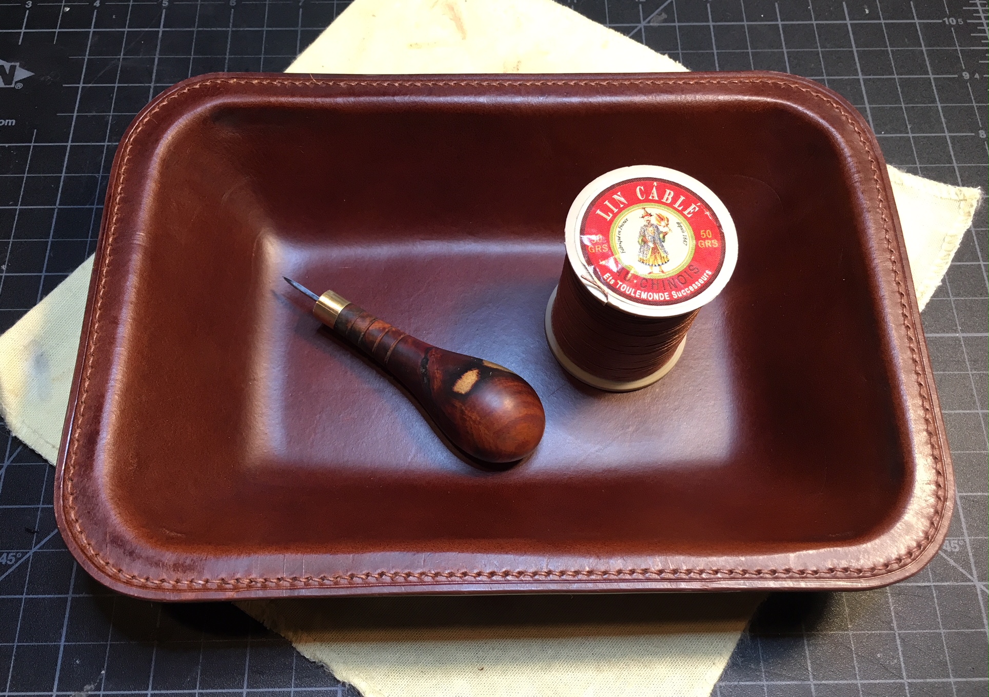 First steps in wet moulding leather –